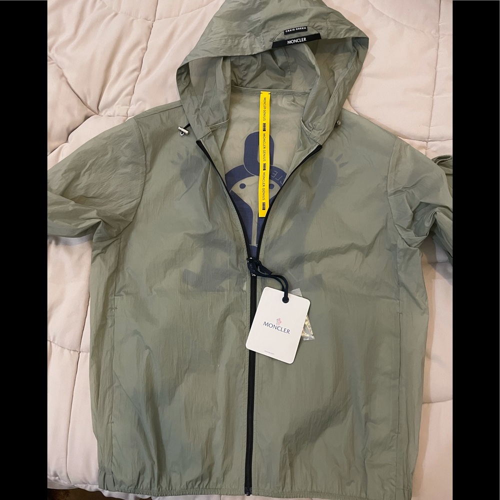 MONCLER CRAIG GREEN GRAPHIC LIGHTWEIGHT JACKET - Picture 10 of 13
